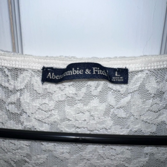 Abercrombie White Lace V Neck Top - Picture 4 of 4